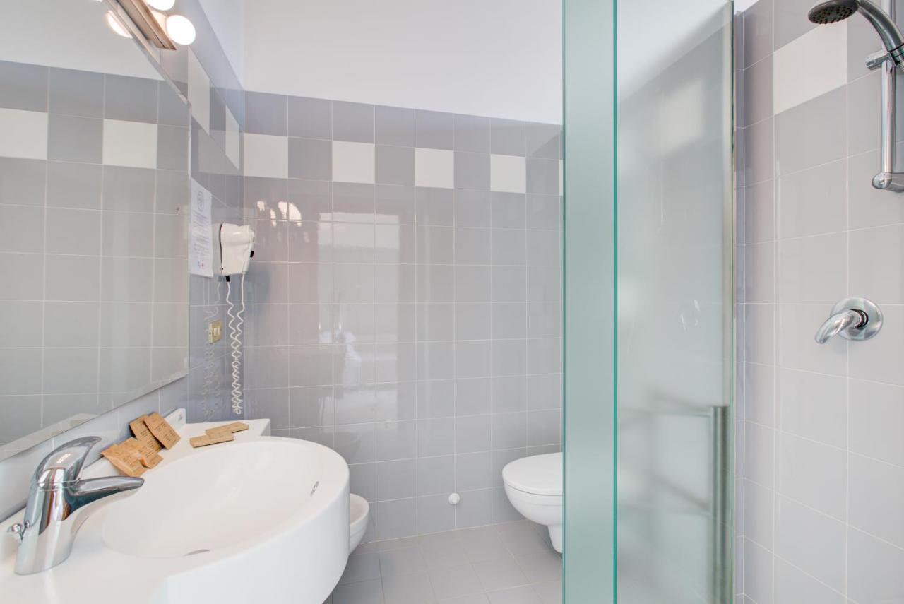 Hotel Ivano Rimini Extérieur photo