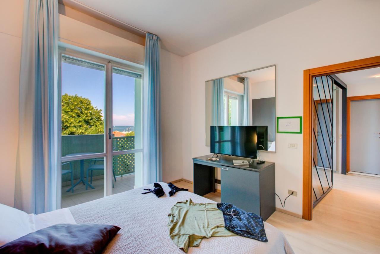 Hotel Ivano Rimini Extérieur photo